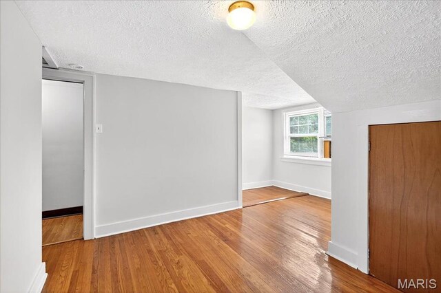 5702 Devonshire Ave, Saint Louis, MO 63109 - photo 26