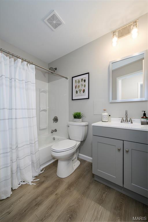 7201 SW Ave, Saint Louis, MO 63143 - photo 25