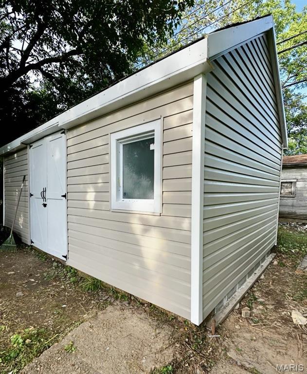 1604 Quendo Ave, Saint Louis, MO 63130 - view of outdoor structure