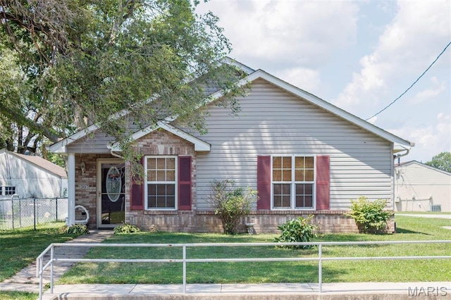 307 N Douglas St, Saint Jacob, IL 62281 - photo 1