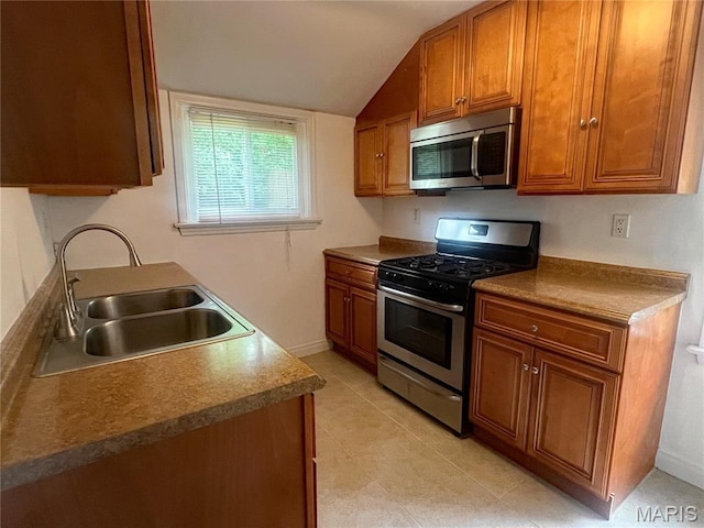 9721 Greenwood Ter, Rock Hill, MO 63119 - photo 4