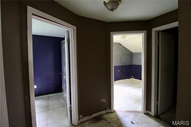 814 Vine St, Poplar Bluff, MO 63901 - view of hallway