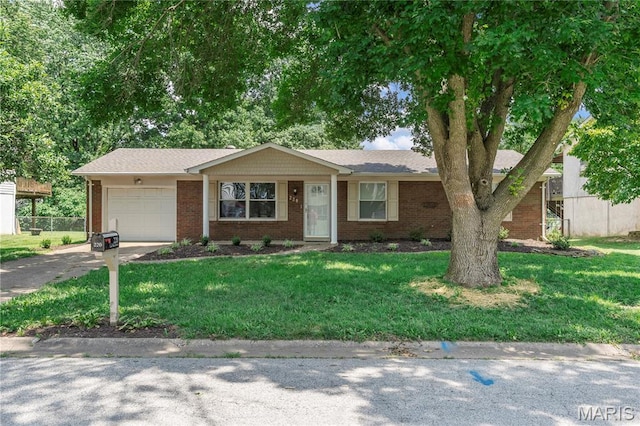 220 Las Olas Dr, Belleville, IL 62221 - photo 1