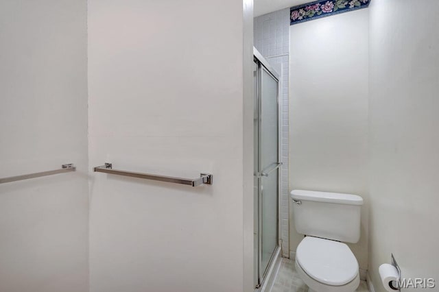 127 Hilltop Trl, Eureka, MO 63025 - full bath featuring a shower stall