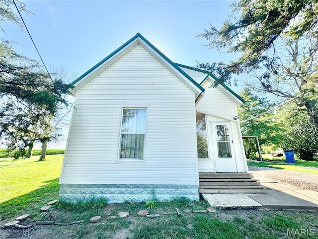 411 S 5th, La Belle, MO 63447 - photo 1