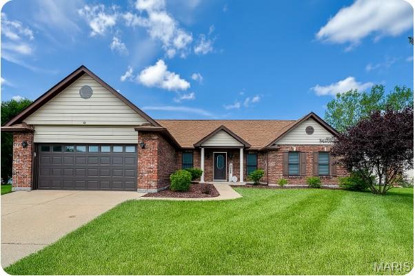 8 Boenker Ct, Saint Charles, MO 63301 - photo 1