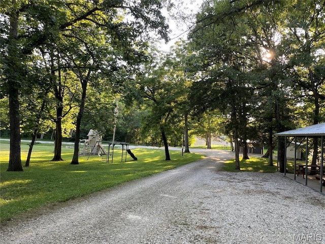 421 Park Ln, Union, MO 63084 - view of dirt / gravel road