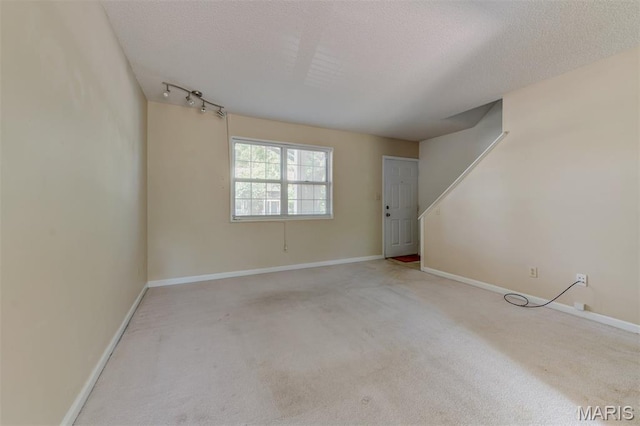 1661 E Swan Cir, Brentwood, MO 63144 - photo 5