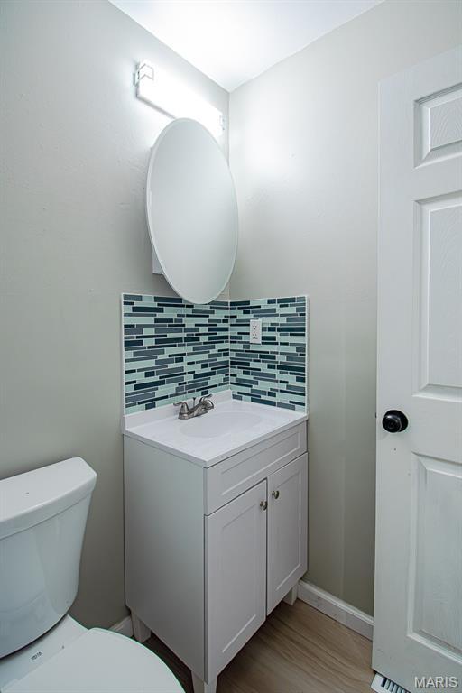 2294 Westglen Park Dr, Maryland Heights, MO 63043 - photo 55