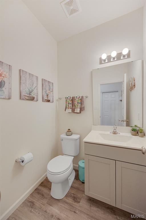 532 Brookside Forest Ct, Ofallon, MO 63366 - photo 14