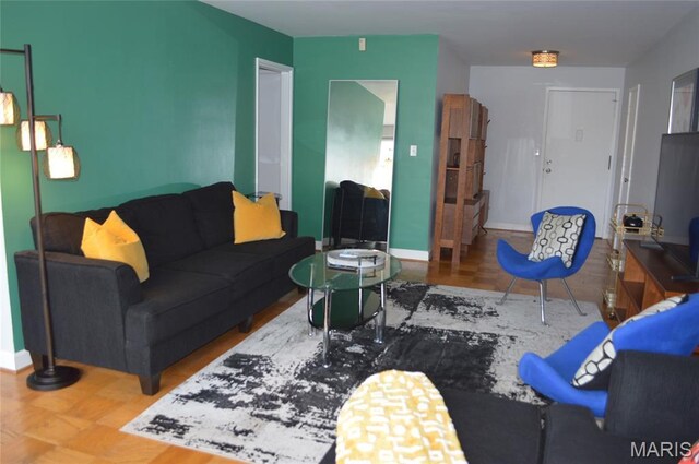 4466 W Pine Blvd Unit 4G, Saint Louis, MO 63108 - photo 5