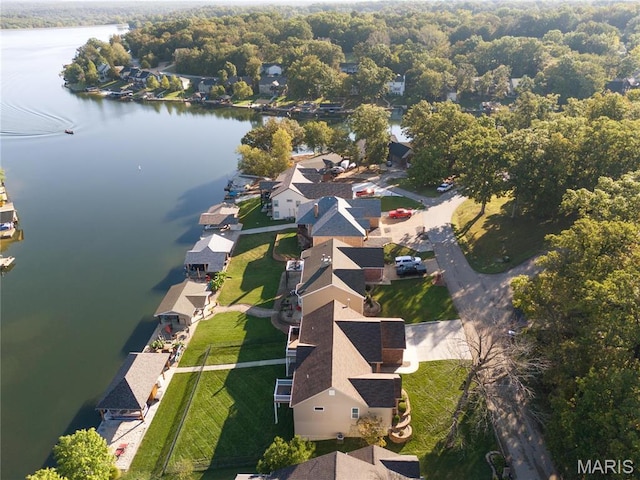 9882 W Vista Dr, Hillsboro, MO 63050 - aerial view of residential area with a large body of water