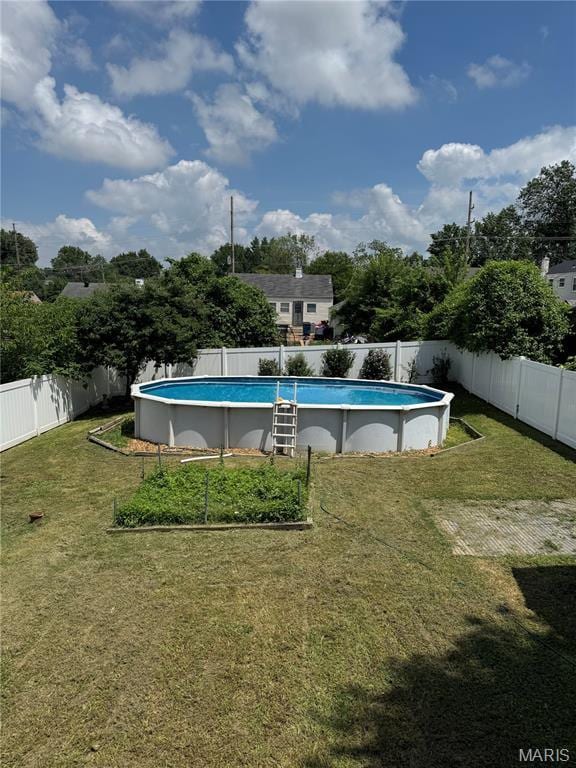 8506 Mathilda Ave, Saint Louis, MO 63123 - view of pool with a fenced backyard