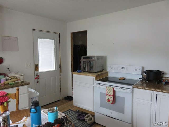 1111 Bertman St, Jerseyville, IL 62052 - photo 6