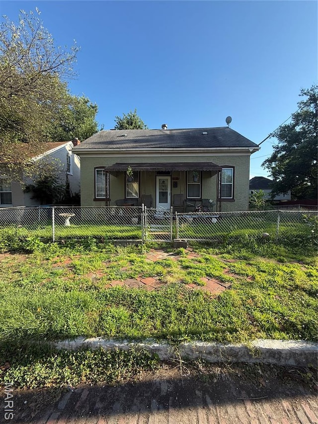 1215 E 6th St, Alton, IL 62002