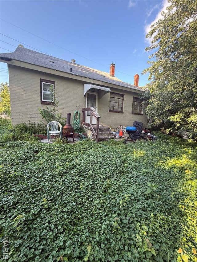 1215 E 6th St, Alton, IL 62002