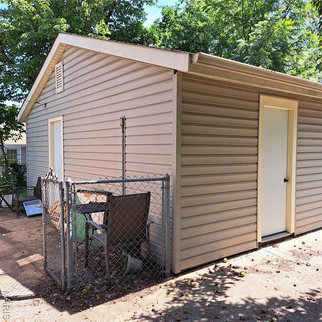 4672 Hannover Ave, Saint Louis, MO 63123 - view of outbuilding