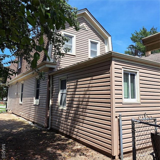 4672 Hannover Ave, Saint Louis, MO 63123 - view of property exterior