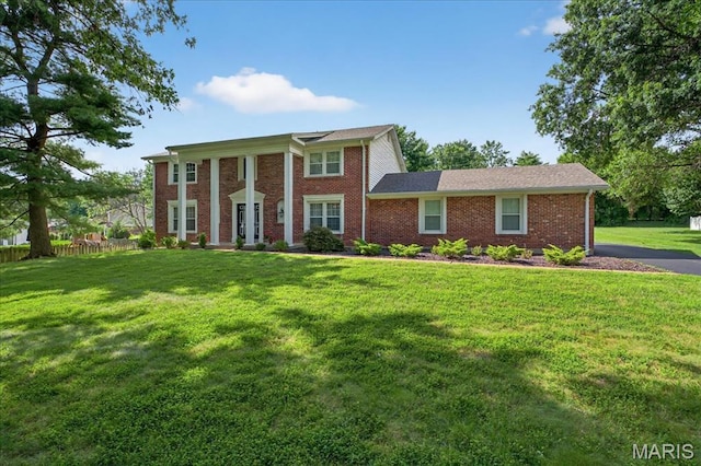 12511 Royal Manor Dr, Saint Louis, MO 63141 - photo 2