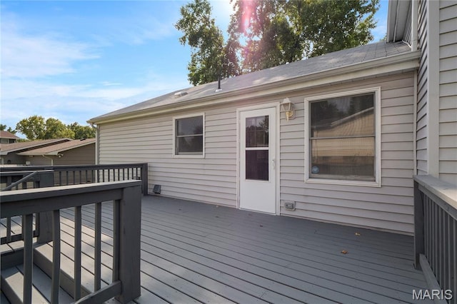 2516 Westminister Dr, Saint Charles, MO 63301 - view of wooden deck