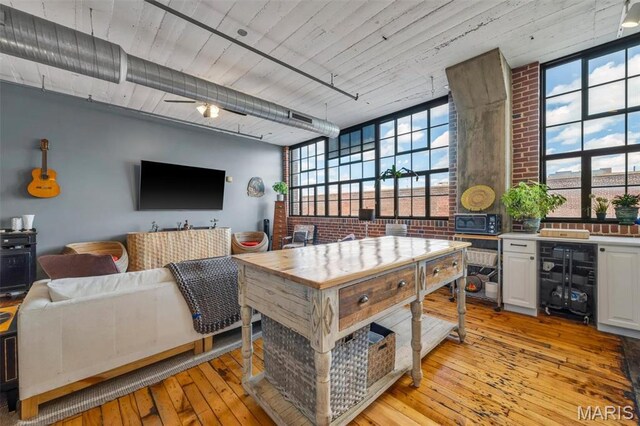2020 Washington Ave Unit 307, Saint Louis, MO 63103 - photo 21