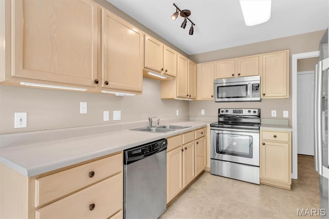 30 Hill Ridge Ct Unit 14, Saint Charles, MO 63303 - photo 14