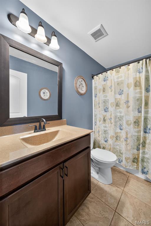 137 Countryshire Dr, Lake St Louis, MO 63367 - photo 34