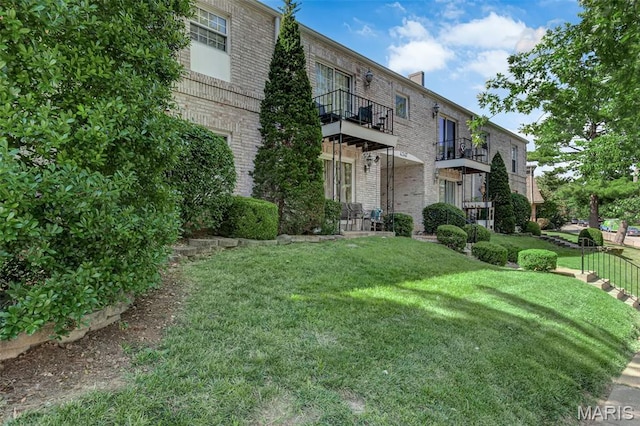 4347 Chateau De Ville Dr Unit D, Saint Louis, MO 63129 - photo 2
