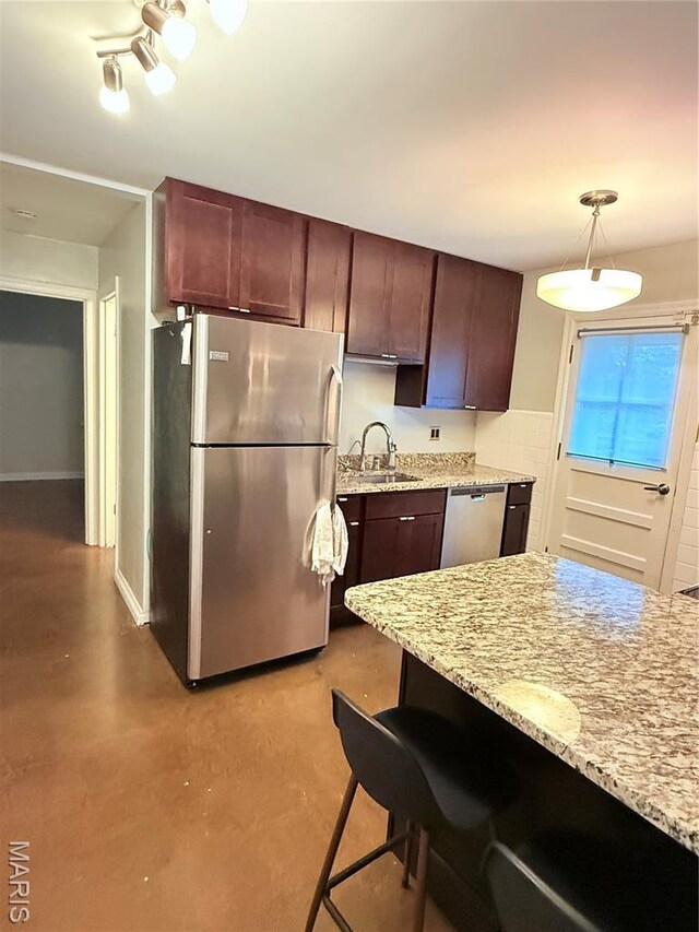 716 Nancy Pl, Ferguson, MO 63135
