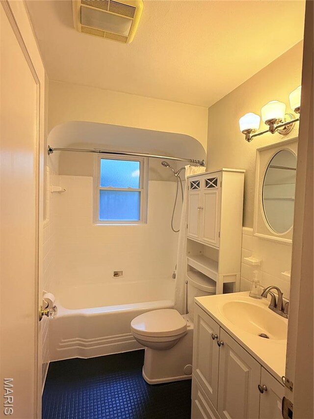 716 Nancy Pl, Ferguson, MO 63135