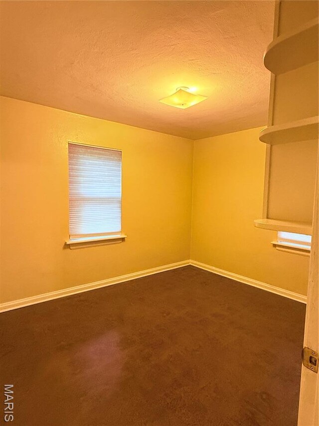 716 Nancy Pl, Ferguson, MO 63135