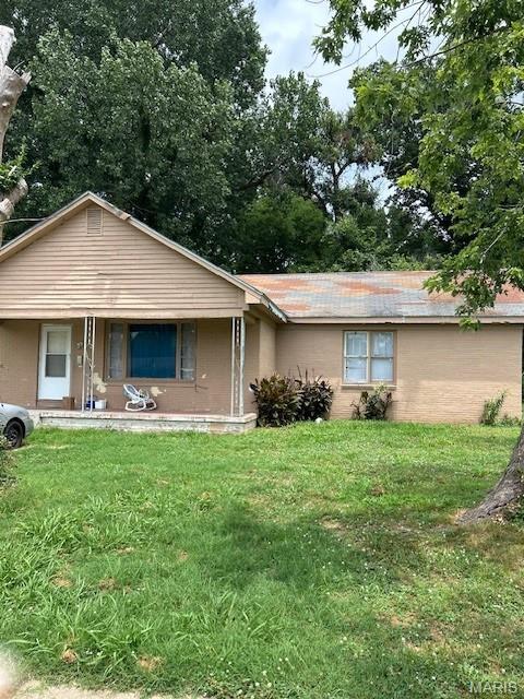 420 Malcolm Ave, Sikeston, MO 63801 - photo 1