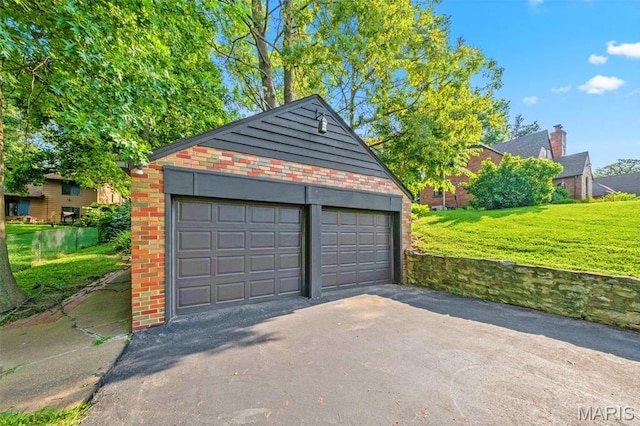 1407 Coburg Lands Dr, Bellefontaine Nghbrs, MO 63137 - photo 2