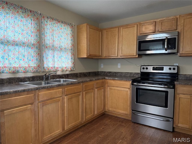 200 Tomlinson St, East Alton, IL 62024 - photo 4