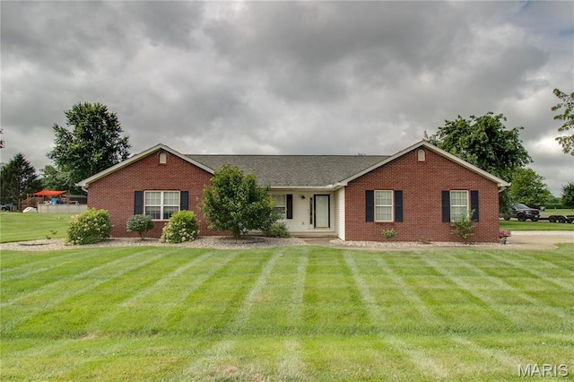 27557 Kristie Ln, Jerseyville, IL 62052 - photo 1