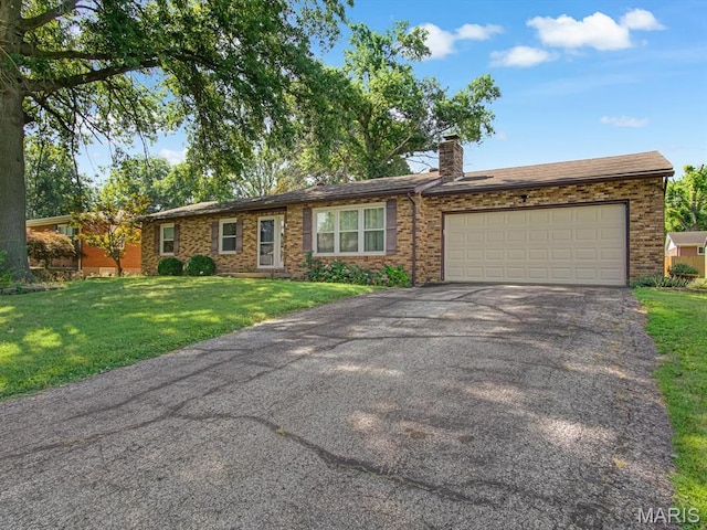 303 Eugenia Dr, Smithton, IL 62285 - photo 2