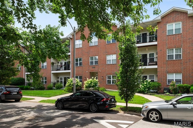 6240 Sunshine Dr Unit 2A, Saint Louis, MO 63109 - photo 2