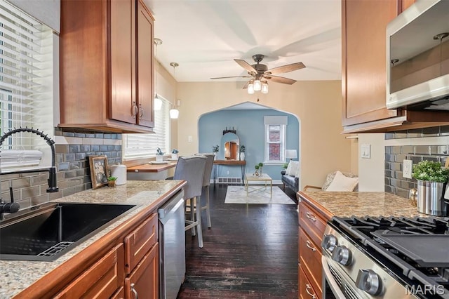 416 Hazelgreen Dr, Webster Groves, MO 63119 - photo 13