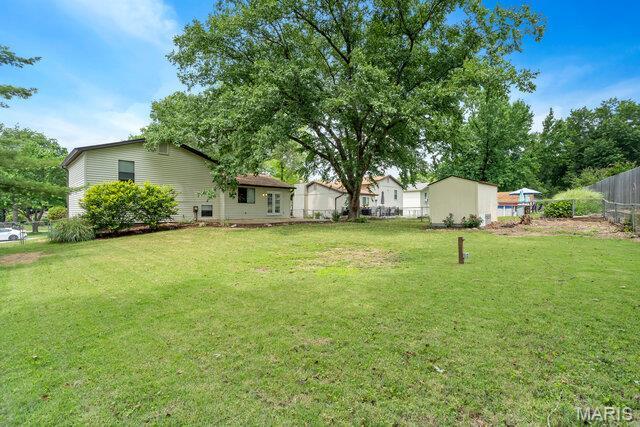532 Chele Dr, Saint Charles, MO 63304 - photo 36