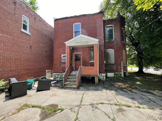 1063 Hornsby Ave, Saint Louis, MO 63147 - view of front of property featuring brick siding