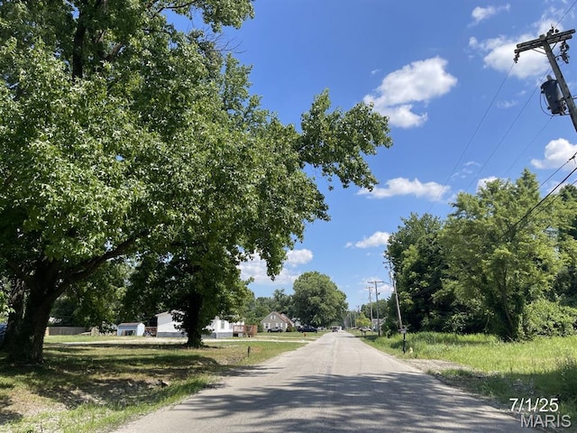 2416 Lorraine Dr, Cahokia, IL 62206