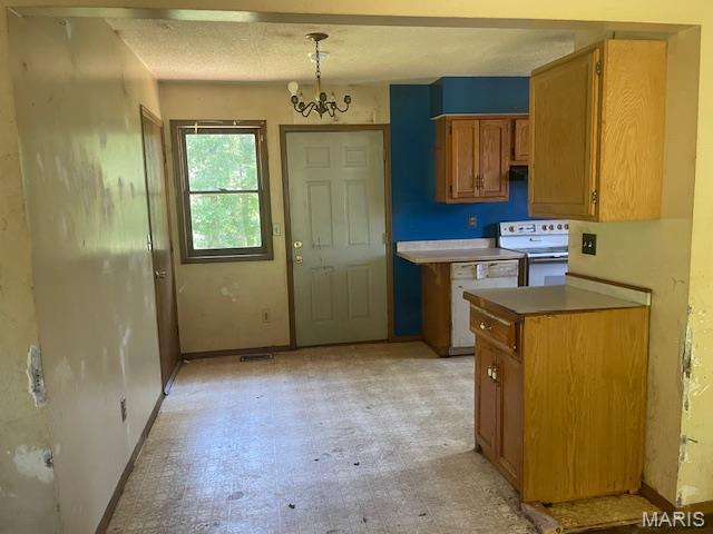19284 Old Five Rd, Versailles, MO 65084 - photo 4