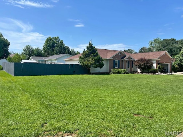 1850 Birch Pl, Poplar Bluff, MO 63901 - photo 1