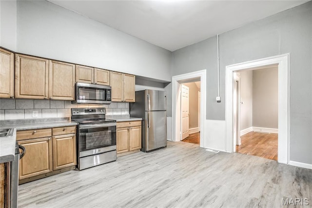 2010 Cushing St, Saint Louis, MO 63104 - photo 2