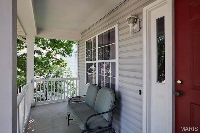 5600 Wickershire Ln, Mehlville, MO 63129 - photo 5