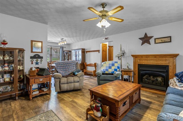 635 Woodgate St, Farmington, MO 63640 - photo 4