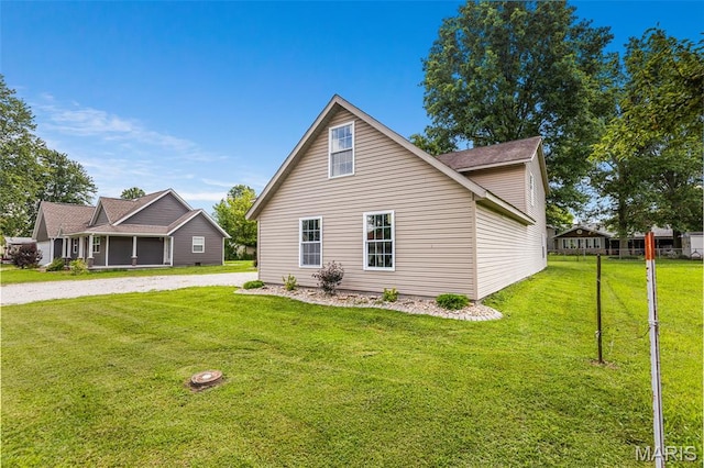 1002 E Mill St, Staunton, IL 62088 - photo 4