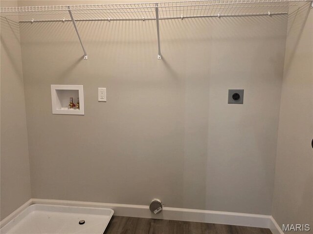 10107 Niblic Dr, Overland, MO 63114 - photo 21