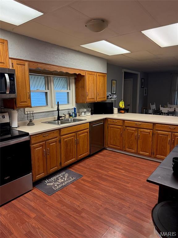412 W College Ave, Shelbina, MO 63468 - photo 2