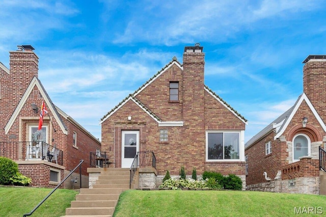 5460 Walsh St, Saint Louis, MO 63109 - photo 1